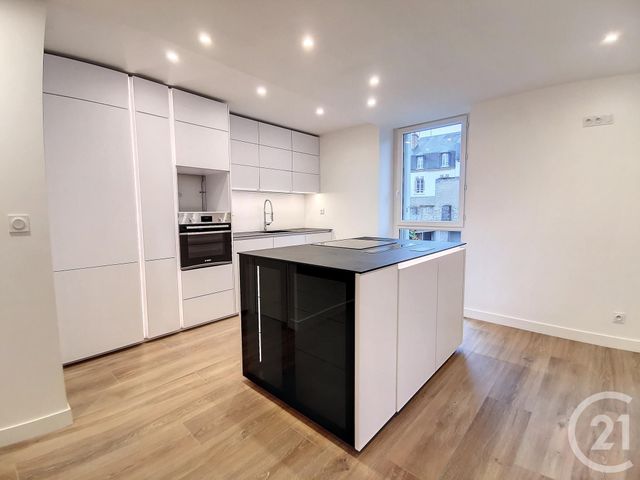 Appartement F3 à louer - 3 pièces - 69.38 m2 - ORLEANS - 45 - CENTRE - Century 21 Help'Immo